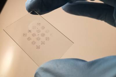 Printable electronics - New stamping technique creates functional features at nanoscale dimensions
