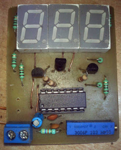 Home made 30 volts Panel Volt Meter Using PIC MCU
