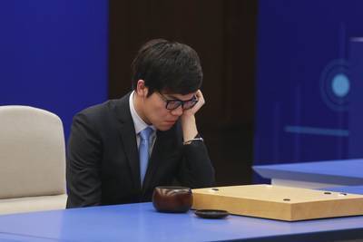 Google AI AlphaGo wins again, leaves humans in the dust