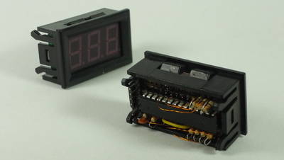 Panel mount 7 segment display with embedded Arduino