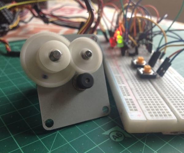Stepper Motor Speed and Direction Control Without a Microcontroller