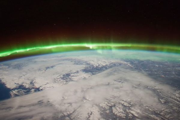 Study: Hole in ionosphere is caused by sudden stratospheric warming