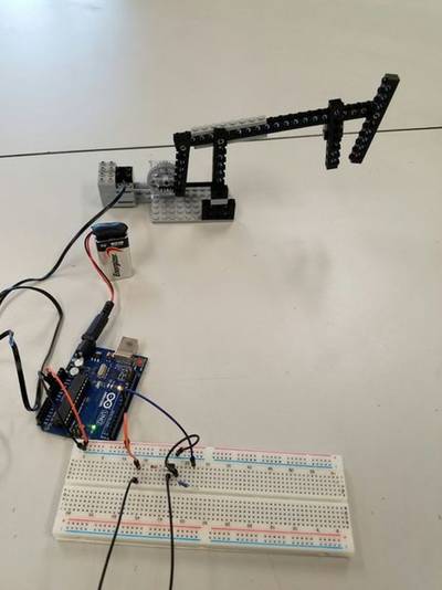 Hacking the Lego Mindstorms RCX With an Arduino