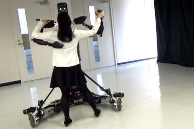 Waltzing robot teaches beginners how to dance like a pro
