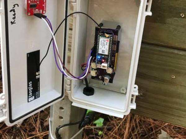 Particle Electron Carrier for Outdoor IoT Applications