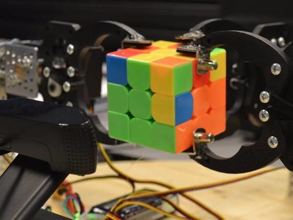 Robotics w/ OSD335x-Powered BeagleBone Blue: Rubik's Solver