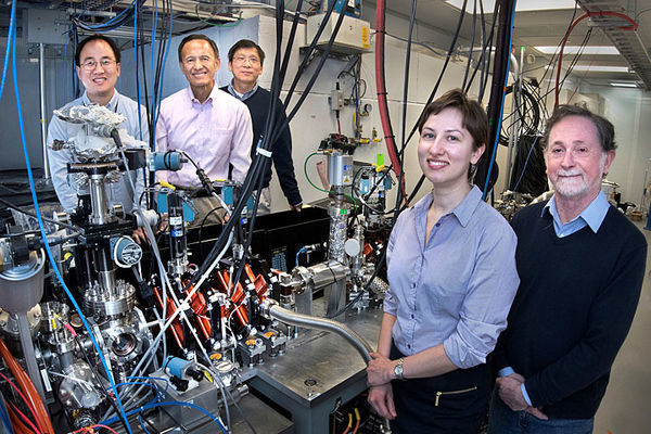 Scientists Pinpoint Energy Flowing Through Vibrations in Superconducting Crystals