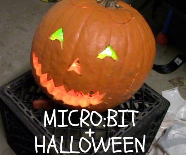 Halloween + Micro:bit