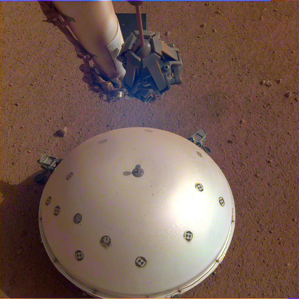 NASA's InSight Detects First Likely 'Quake' on Mars