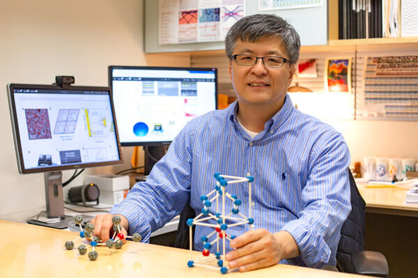 Engineers Boost Potential for Creating Successor to Shrinking Transistors