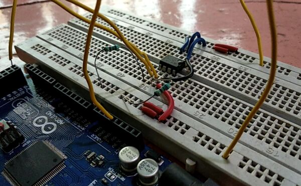 Using I2C EEPROM ST24C04 with Arduino IDE