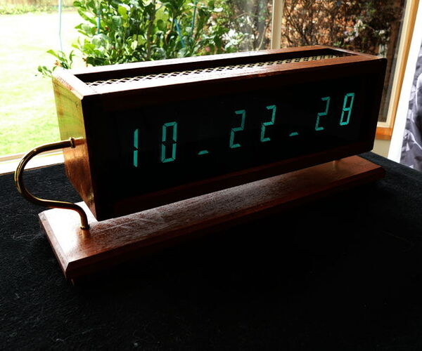 ILC1-1/8L Clock