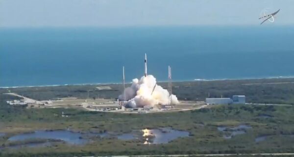 SpaceX Dragon Heads to Space Station with NASA Science, Cargo
