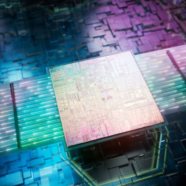 Intel Advances Progress in Integrated Photonics for Data Centers