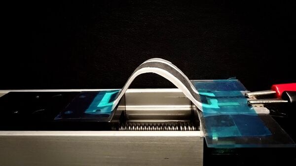 A flexible screen-printed rechargeable battery with up to 10 times more power than state of the art