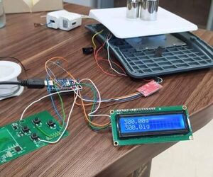 DIY Arduino Precise 5 Kg Scale With Built-in Temperature Sensor and Automatic Calibration System
