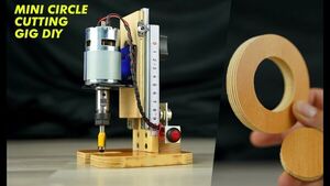 How to make a MINI Circle Cutting Jig - PERFET CIRCLE very LOW LOW COST