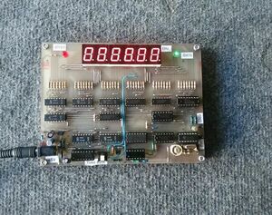 Nostalgic CMOS Frequency Meter