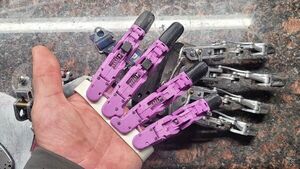 New 3D Printed Partial Hand Prosthetic Design! Please Share to get this out there!